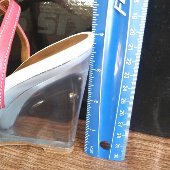 Miss Sixty platform open toe white & pink sandals. New with box in size 37. - Picture 7 of 9